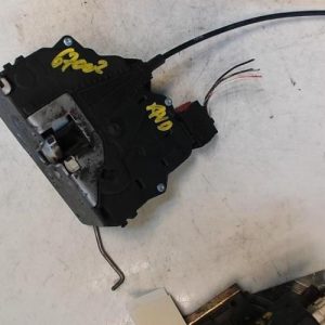Serrure avant droit OPEL CORSA D PHASE 1 Diesel image 1