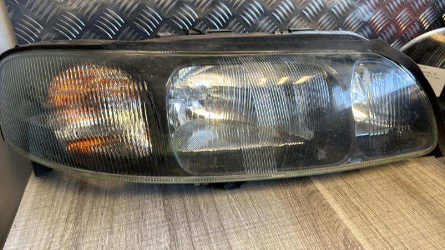 Optique avant principal droit (feux)(phare) VOLVO S 60 1 PHASE 1 Diesel image 2