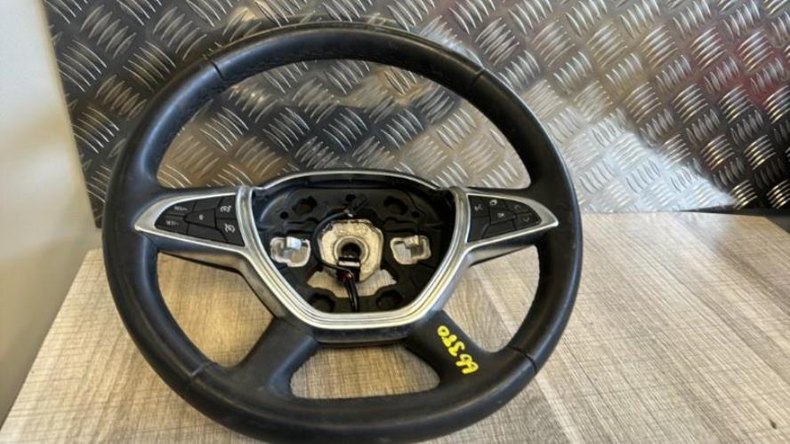 Volant DACIA SANDERO 3 Essence image 1