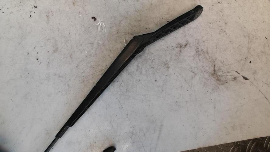 Bras essuie glace avant droit DACIA SANDERO 1 Diesel image 3