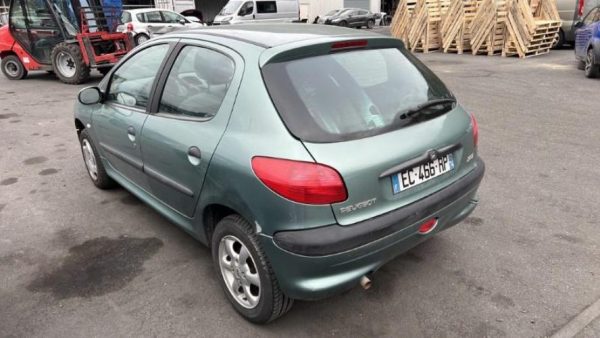 Serrure avant gauche PEUGEOT 206 PHASE 1 Essence image 5