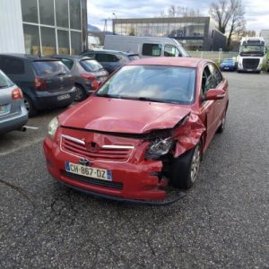 Vitre arriere droit TOYOTA AVENSIS 2 PHASE 2 Diesel image 1