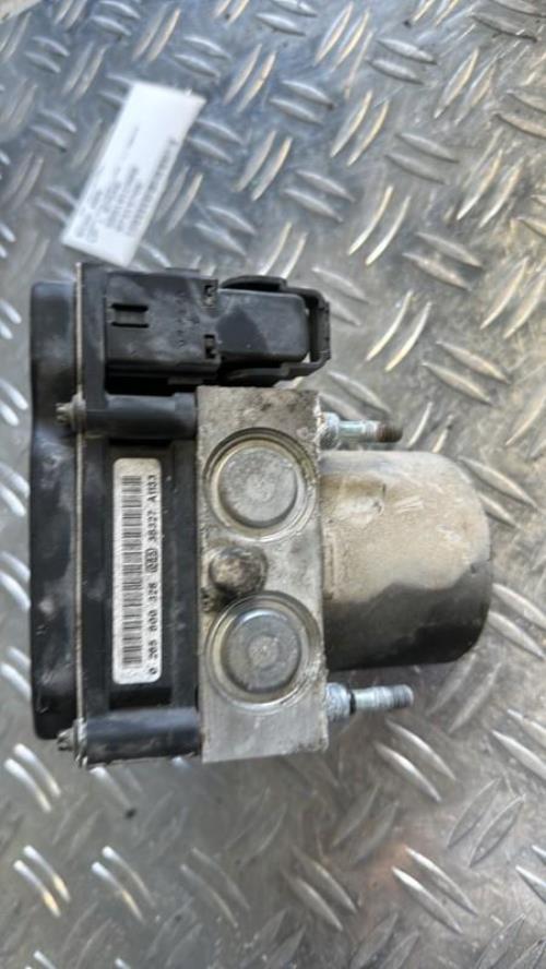 Bloc ABS (freins anti-blocage) HYUNDAI GETZ PHASE 1 Essence image 3
