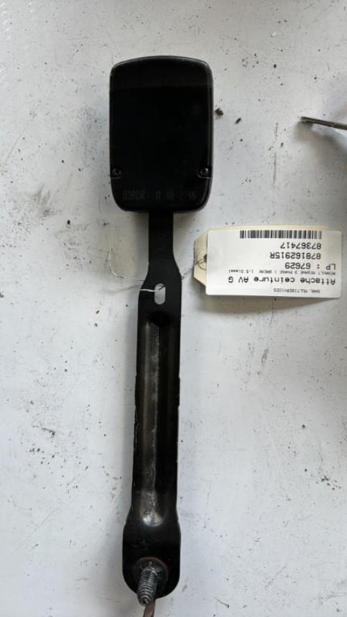 Attache ceinture avant gauche RENAULT MEGANE 3 PHASE 1 BREAK Diesel image 1