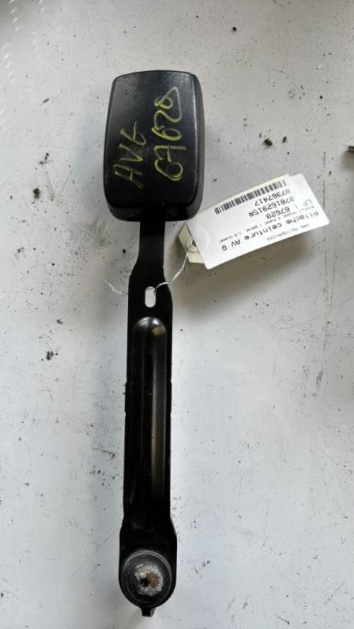 Attache ceinture avant gauche RENAULT MEGANE 3 PHASE 1 BREAK Diesel image 3