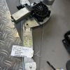 Leve vitre electrique avant droit DACIA SANDERO 1 Diesel image 3