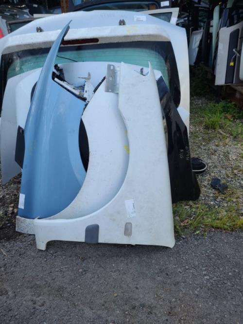 Aile avant gauche PEUGEOT 106 PHASE 2 Essence image 1