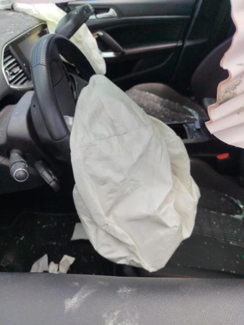 Triangle avant droit PEUGEOT 308 2 SW PHASE 1 BREAK Diesel image 2