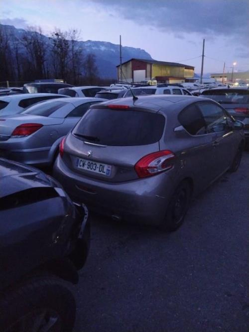 Com (Bloc Contacteur Tournant+Commodo Essuie Glace+Commodo Phare) PEUGEOT 208 1 PHASE 1 Diesel image 6