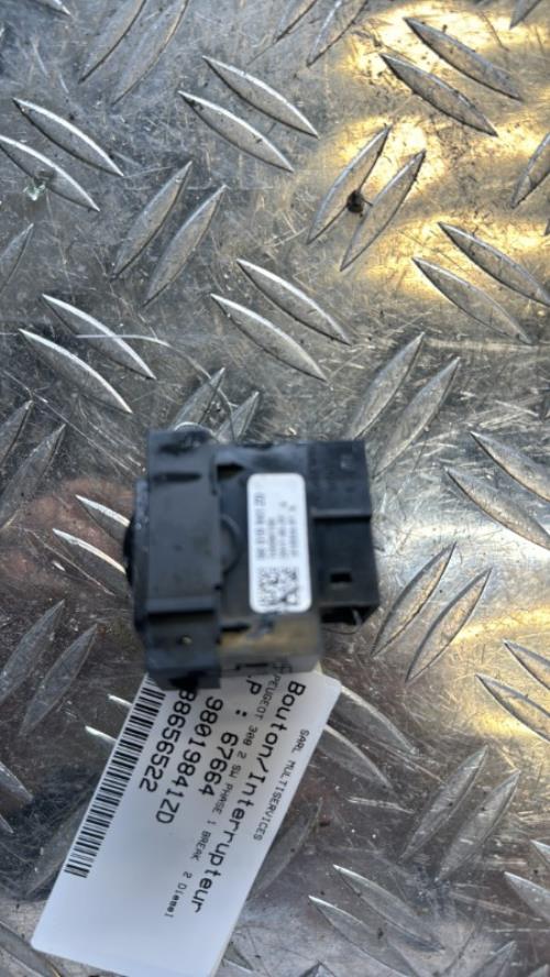 Bouton/Interrupteur PEUGEOT 308 2 SW PHASE 1 BREAK Diesel image 3