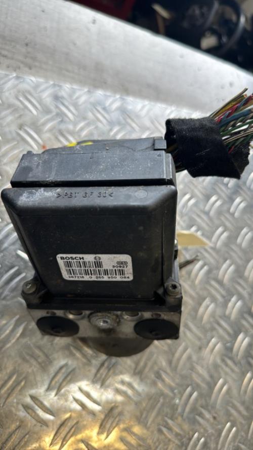 Bloc ABS (freins anti-blocage) PEUGEOT 307 PHASE 1 Diesel image 3