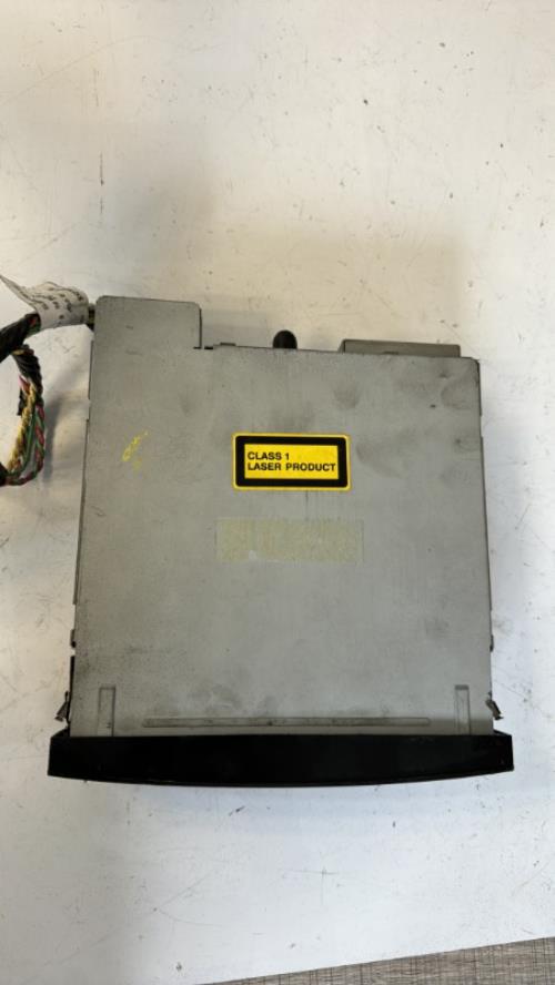 Chargeur CD PEUGEOT 307 PHASE 1 Diesel image 2