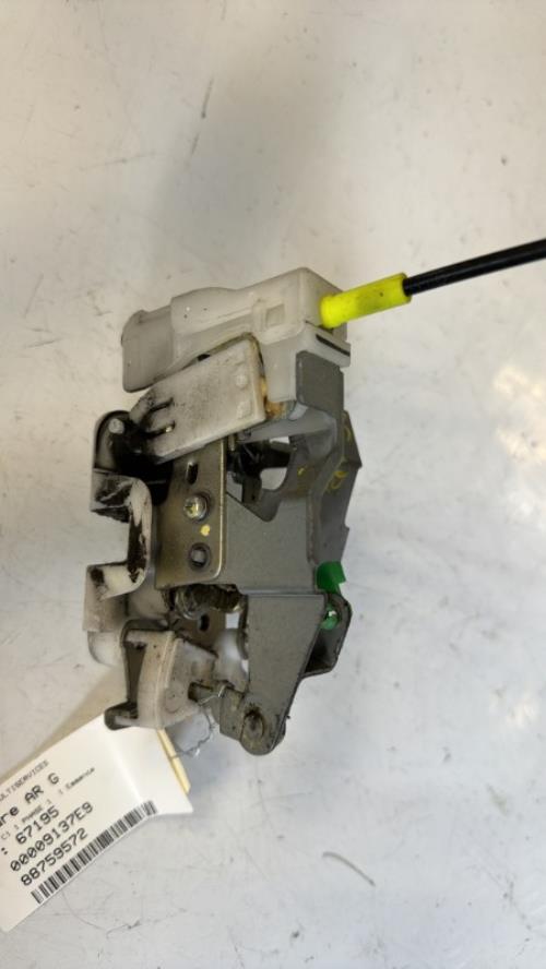 Serrure arriere gauche CITROEN C1 1 PHASE 1 Essence image 3