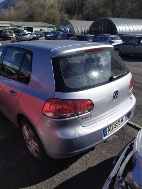 Volant VOLKSWAGEN GOLF 6 Essence image 7