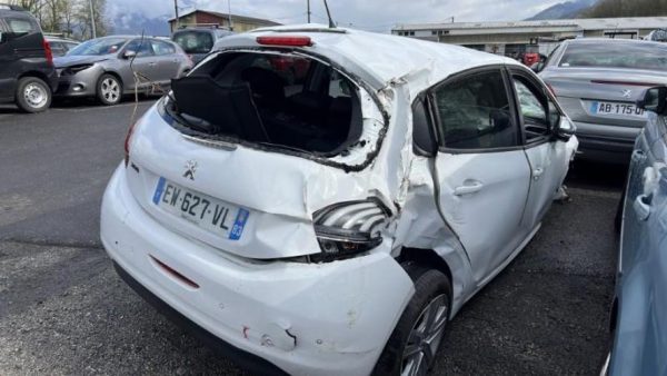 Retroviseur interieur PEUGEOT 208 1 PHASE 2 Diesel image 5