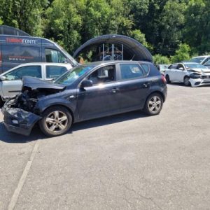 Poignee porte avant droit KIA CEE-D 1 PHASE 2 Diesel image 5