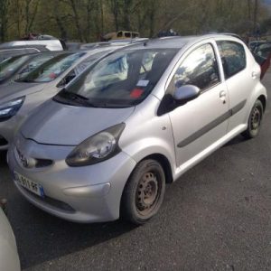 Malle/Hayon arriere TOYOTA AYGO 1 PHASE 1 Essence image 1