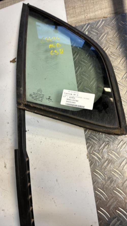Custode avant droit (porte) CITROEN C3 2 PHASE 2 Diesel image 3
