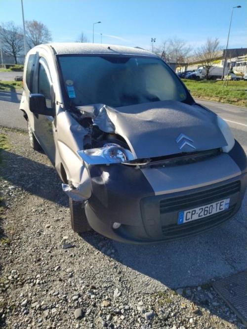 Leve vitre electrique avant droit CITROEN NEMO Diesel image 4