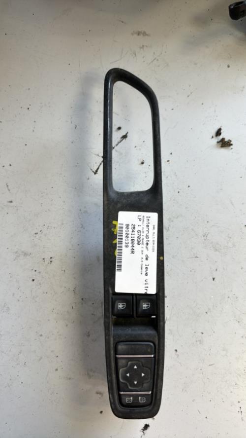 Interrupteur de leve vitre avant gauche RENAULT CLIO 4 PHASE 2 Essence image 3