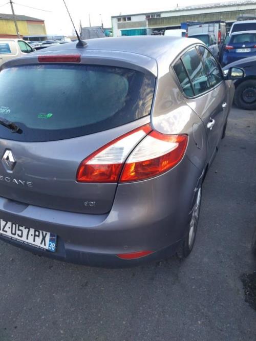 Ceinture avant gauche RENAULT MEGANE 3 PHASE 1 Diesel image 8