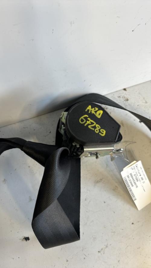 Ceinture arriere droit RENAULT MEGANE 3 PHASE 1 Diesel image 1