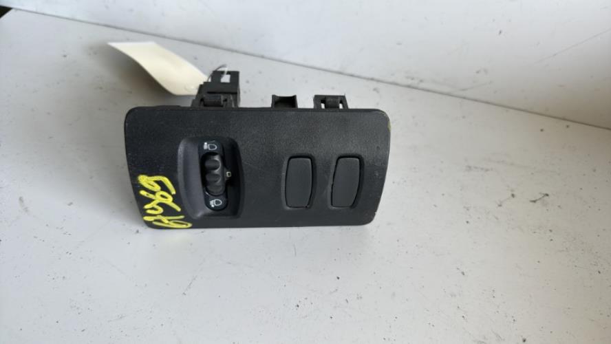 Commande de reglage hauteur de phare RENAULT CLIO 3 PHASE 1 Diesel image 1
