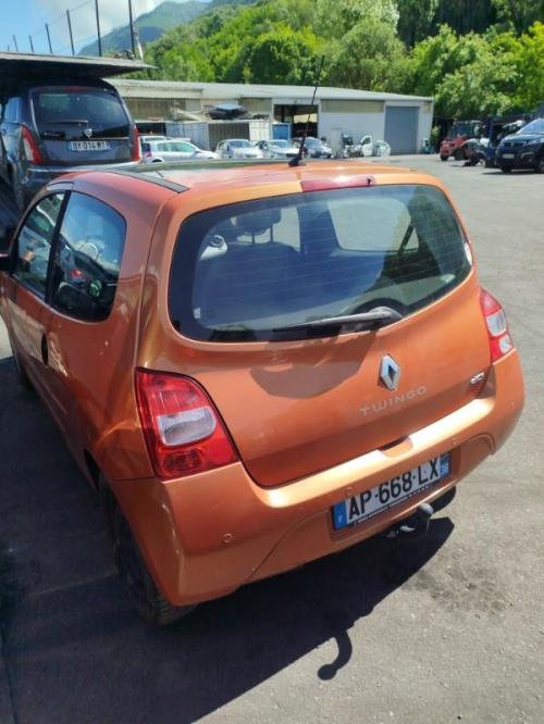Ceinture arriere droit RENAULT TWINGO 2 PHASE 1 Diesel image 6