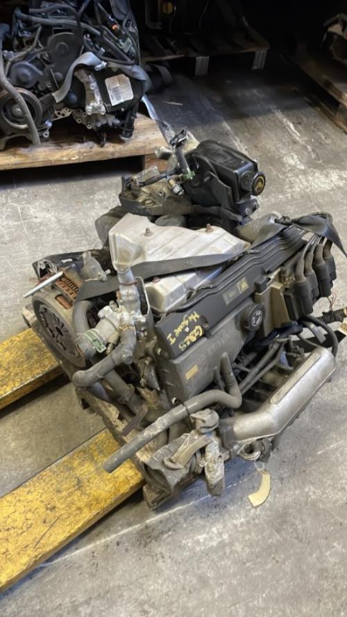 Moteur RENAULT MEGANE 1 PHASE 1 COUPE Essence image 2