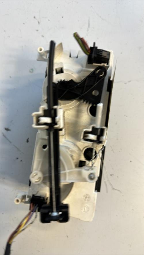 Commande chauffage PEUGEOT 308 1 PHASE 1 Diesel image 3