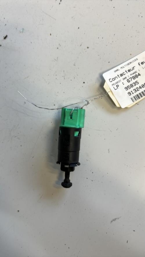 Contacteur feu stop PEUGEOT 308 1 PHASE 1 Diesel image 1