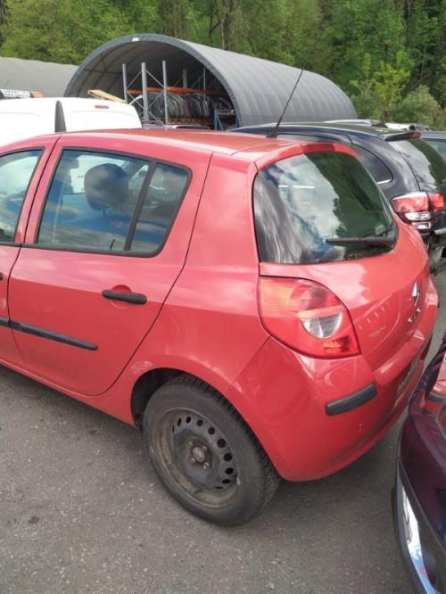 Feu arriere principal droit (feux) RENAULT CLIO 3 PHASE 1 Diesel image 6