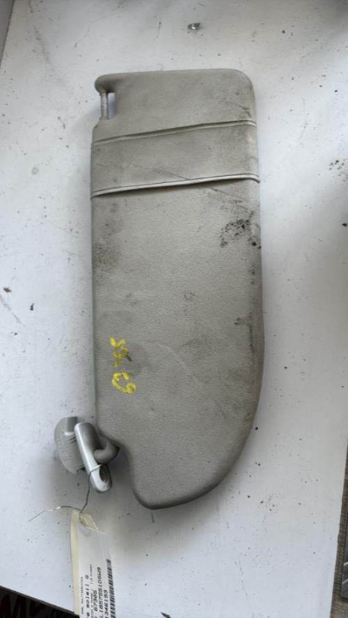 Pare soleil gauche SEAT IBIZA 3 PHASE 1 Diesel image 1