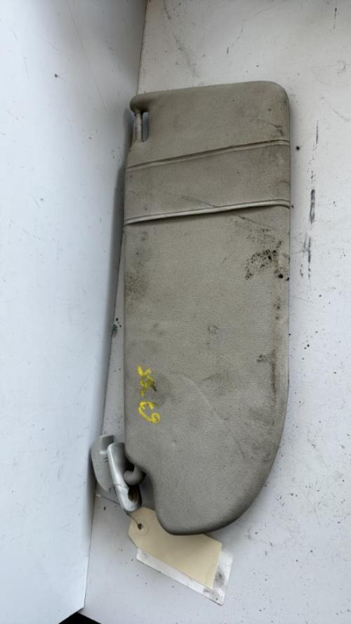 Pare soleil gauche SEAT IBIZA 3 PHASE 1 Diesel image 2