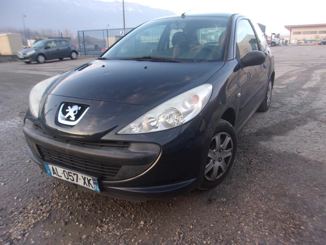 Moteur PEUGEOT 206+ Essence image 6