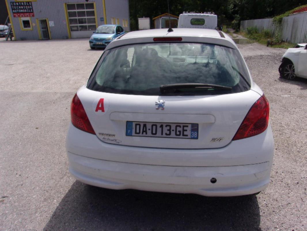 Moteur PEUGEOT 207 PHASE 1 Diesel image 8
