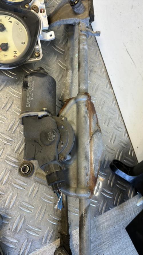 Moteur essuie glace avant TOYOTA RAV4 2 PHASE 1 Diesel image 3