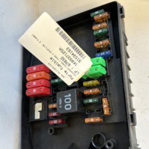 Porte fusible VOLKSWAGEN TOURAN 1 PHASE 2 Diesel image 1