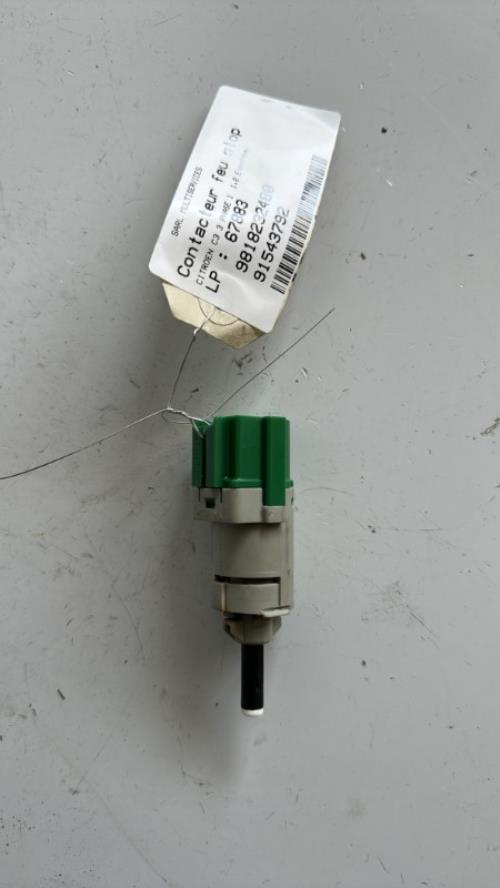 Contacteur feu stop CITROEN C3 3 PHASE 1 Essence image 2