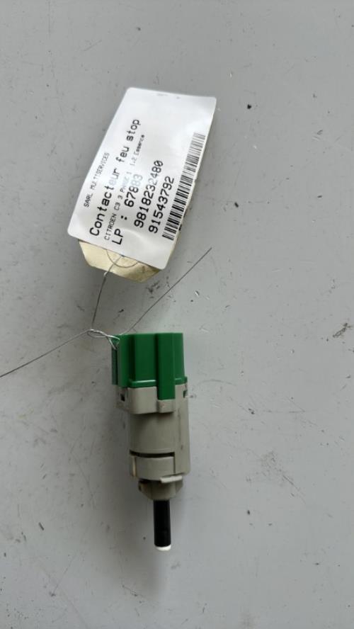 Contacteur feu stop CITROEN C3 3 PHASE 1 Essence image 3