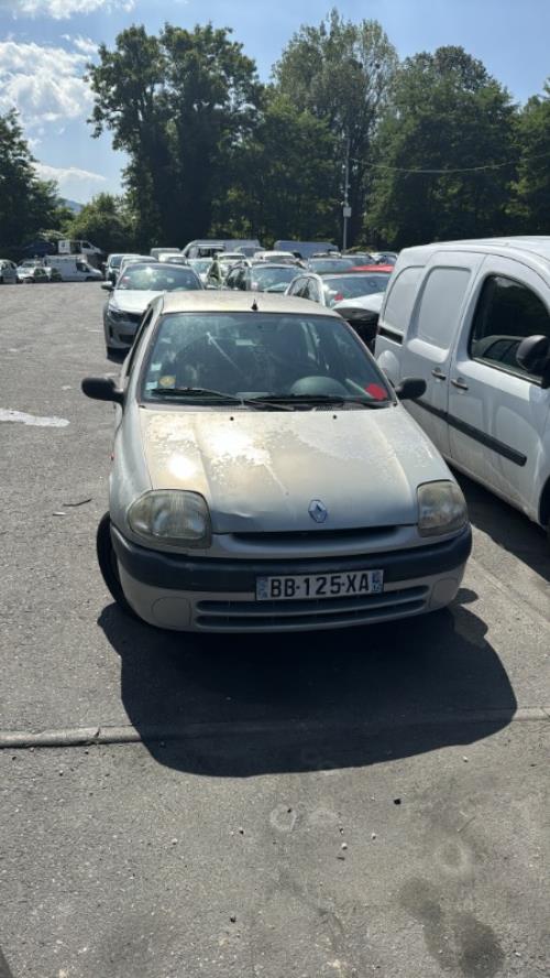 Aerateur tableau de bord avant gauche RENAULT CLIO 2 PHASE 1 Essence image 7