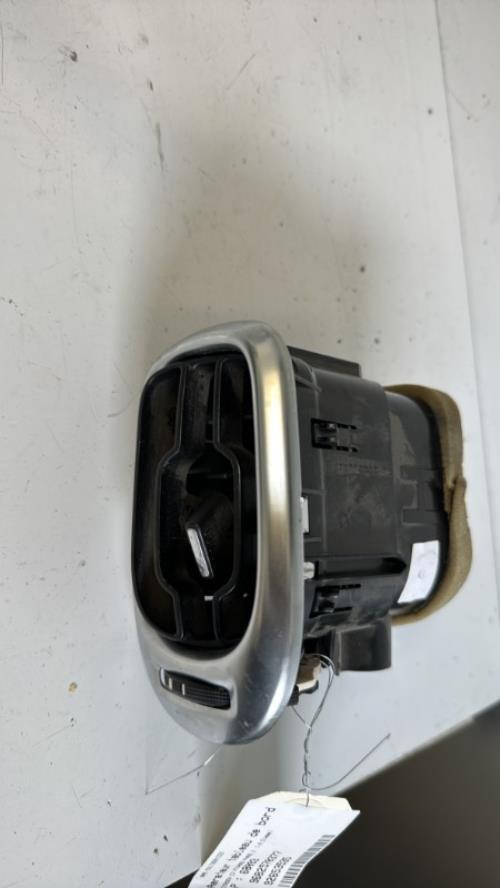 Aerateur tableau de bord CITROEN C3 PICASSO PHASE 2 Diesel image 2