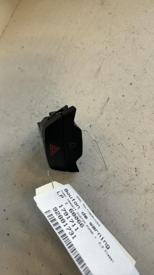 Bouton de warning FORD TRANSIT CUSTOM PHASE 1 Diesel image 3