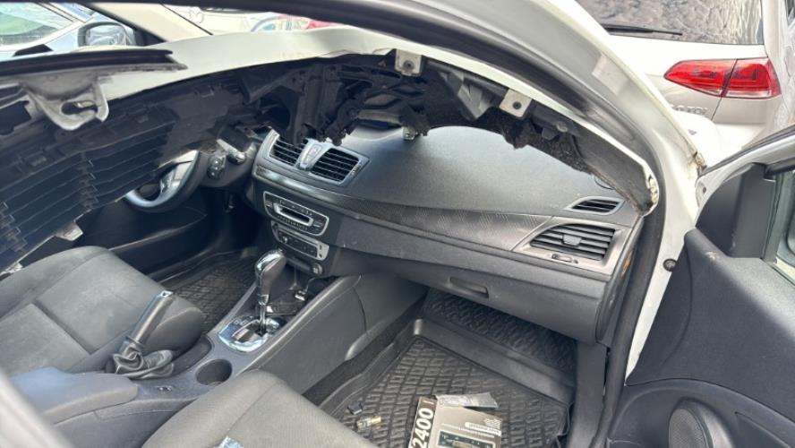 Debitmetre RENAULT MEGANE 3 PHASE 2 BREAK Diesel image 5