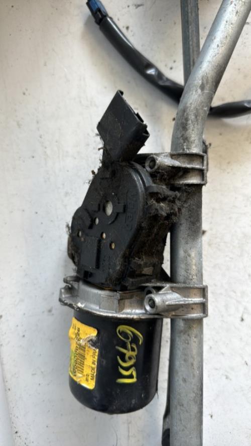 Moteur essuie glace avant RENAULT MEGANE 3 PHASE 2 BREAK Diesel image 1