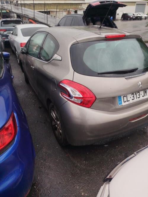 Moteur PEUGEOT 208 1 PHASE 1 Diesel image 7