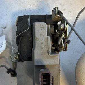 Serrure avant gauche PEUGEOT 206 PHASE 1 Essence image 1
