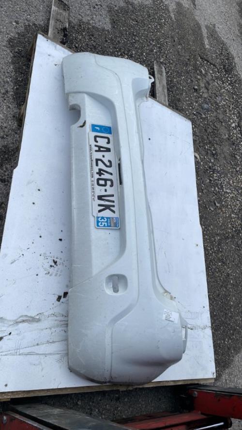 Pare choc arriere DACIA SANDERO 1 Essence image 2