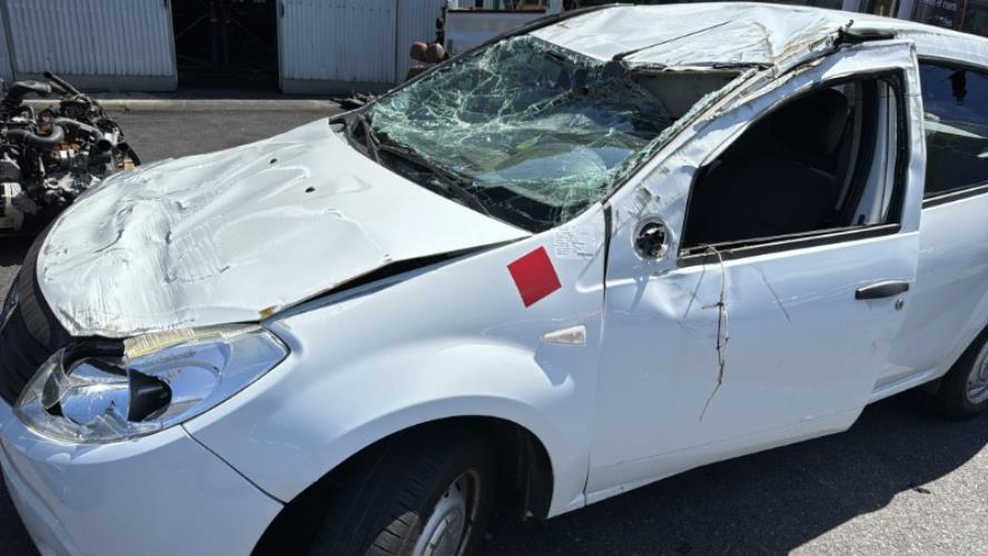 Pare choc arriere DACIA SANDERO 1 Essence image 5