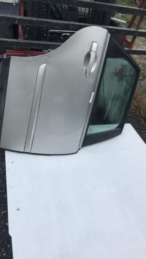 Porte arriere droit VOLVO V 50 PHASE 1 BREAK Diesel image 3